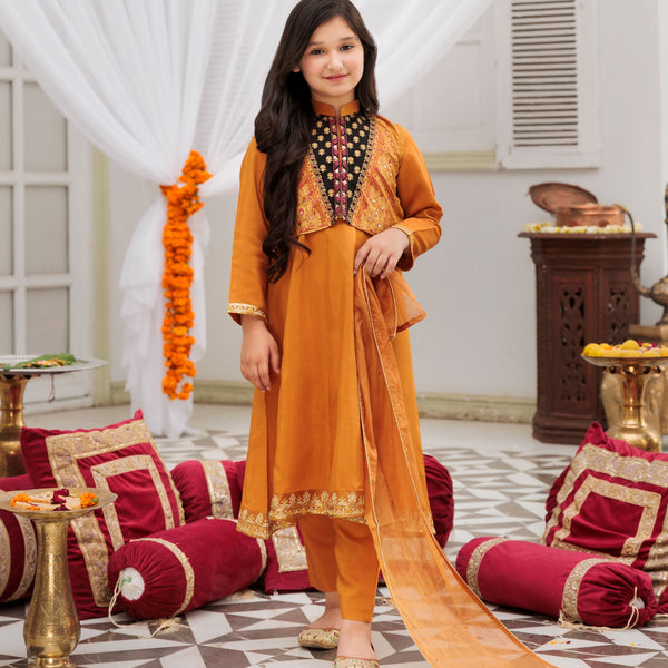 Girls Salwar Suits: Buy Kids Salwar Kameez Online @ Best Price | Pakistani  kids dresses, Stylish dresses for girls, Baby girl dresses indian