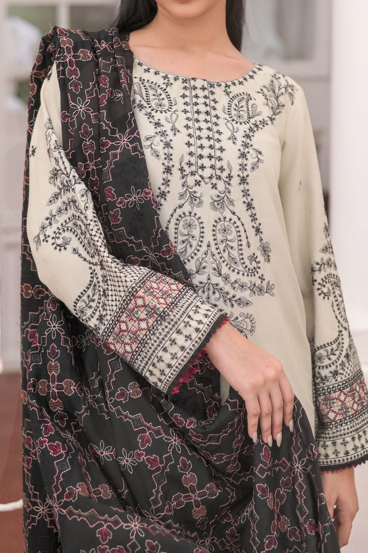 WOMEN'S-3 PIECE EMBROIDERY DHANAK| DH-23