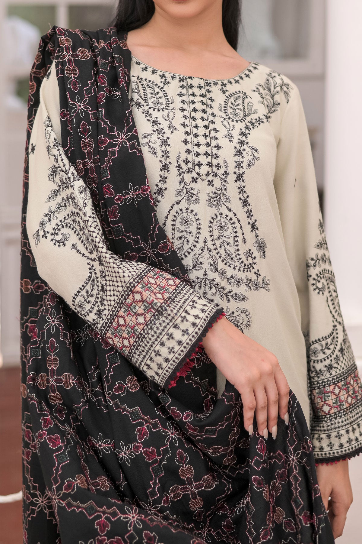 3 PIECE UNSTITCHED EMBROIDERY DHANAK| UN-DH-23