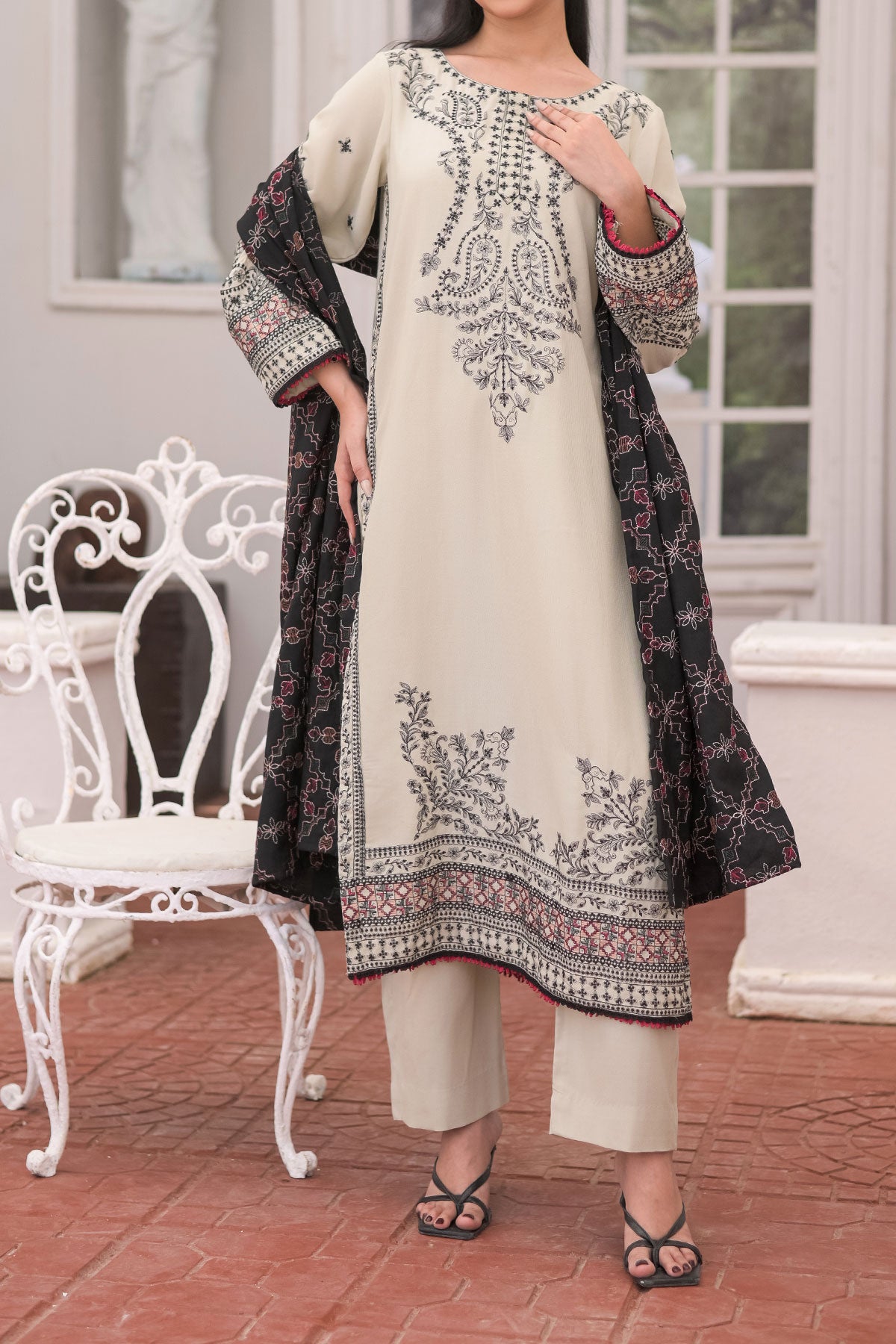 WOMEN'S-3 PIECE EMBROIDERY DHANAK| DH-23