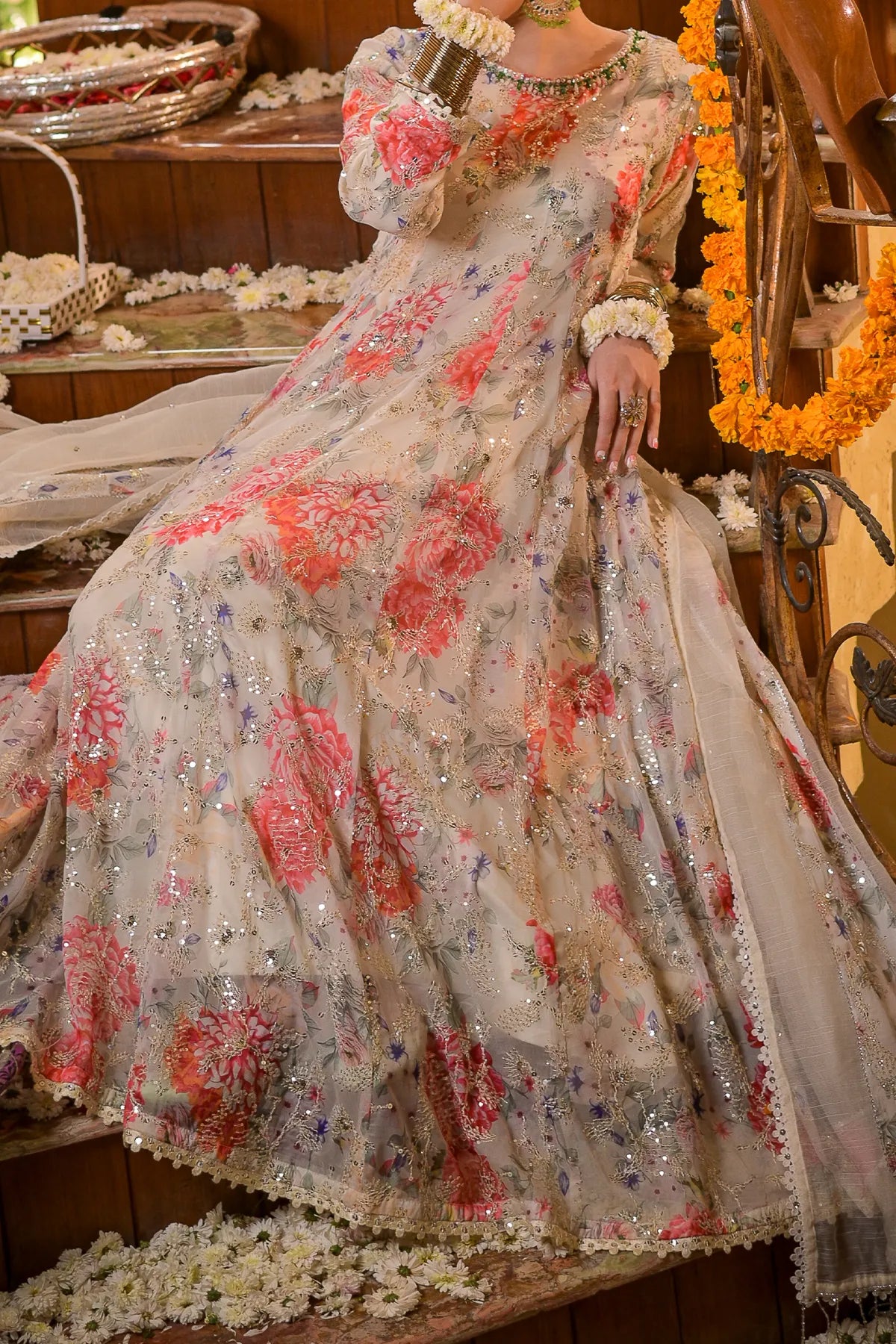 WOMEN'S PRET-CHIFFON DRESS | N-2444