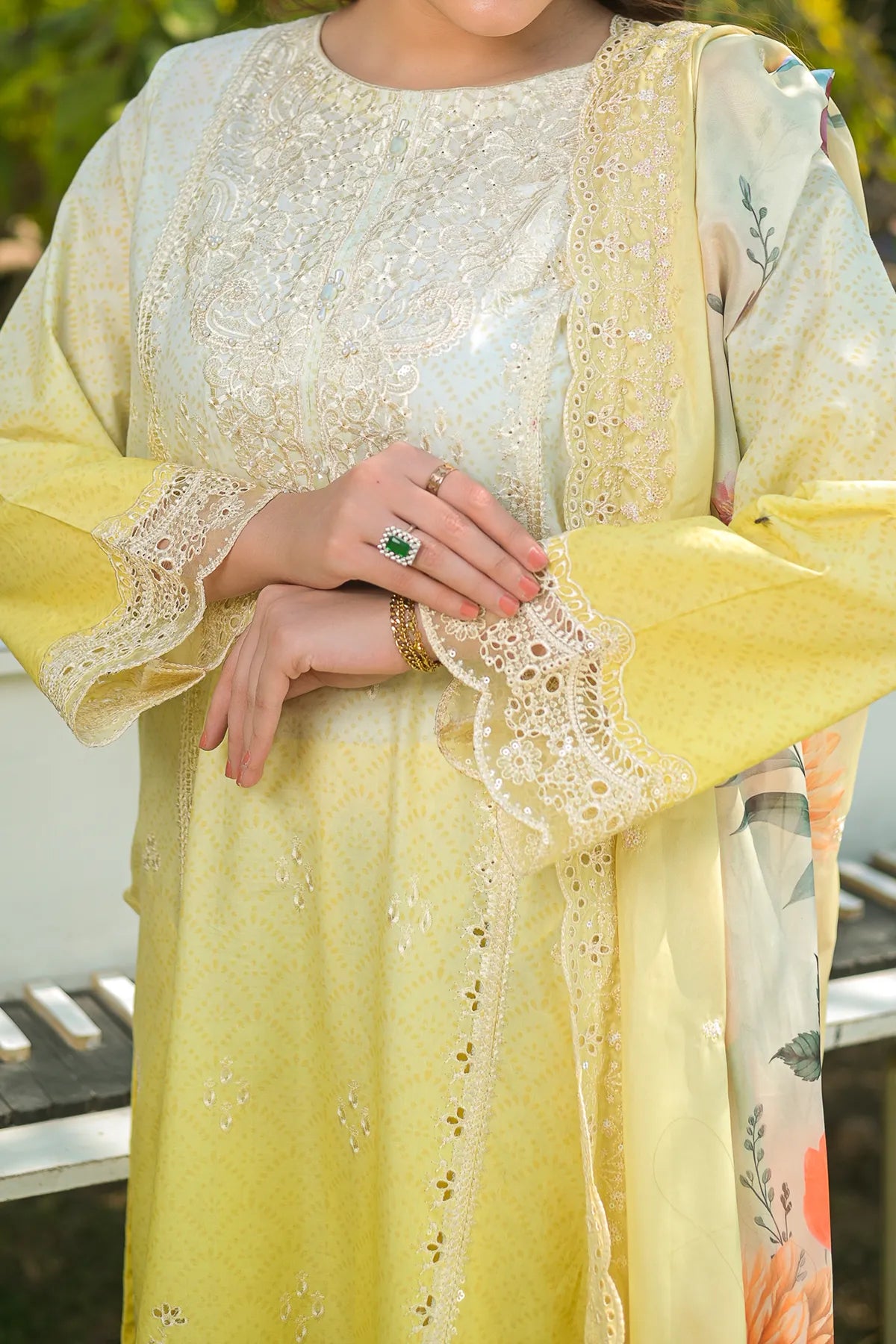 3 PIECE UNSTITCHED LAWN | UN-DPC-427